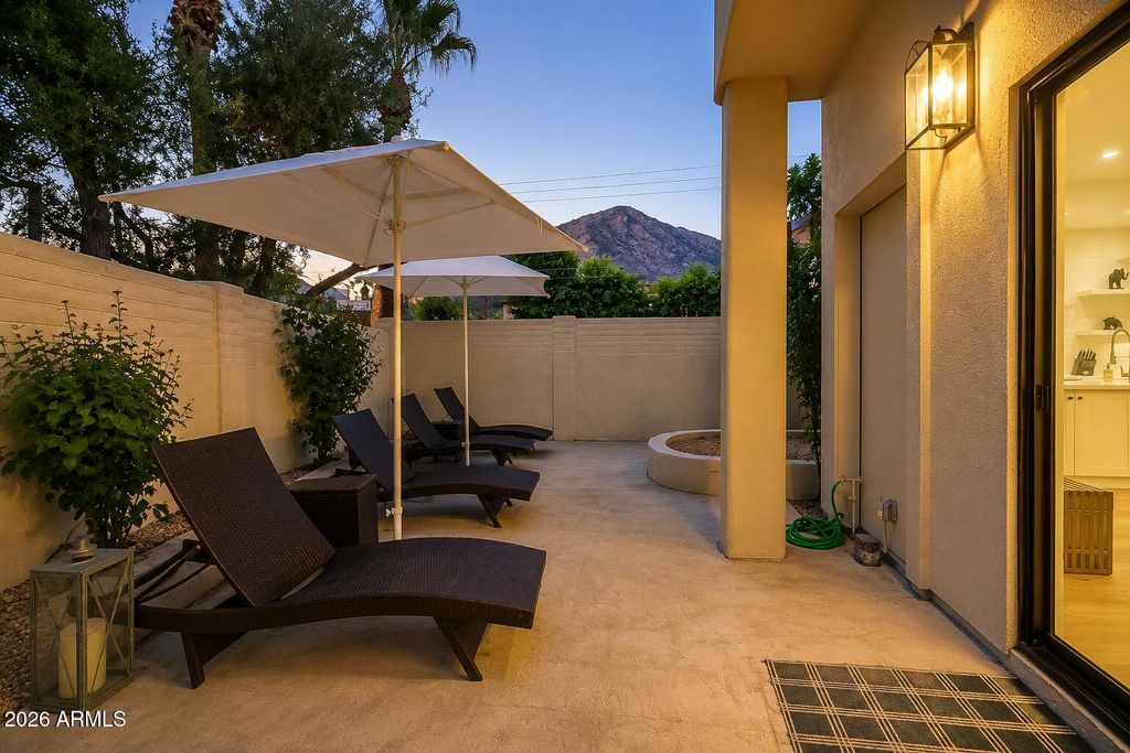 4552 N 52ND Place, Phoenix, AZ 85018 — photo 3