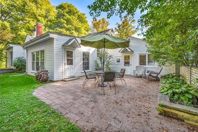 37531 Milann Drive, Willoughby Hills, OH 44094