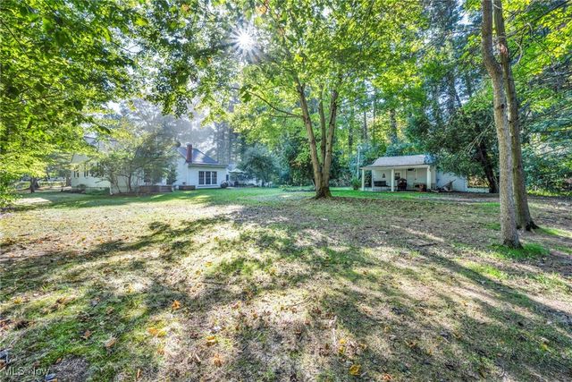 37531 Milann Drive, Willoughby Hills, OH 44094