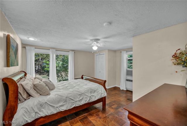 37531 Milann Drive, Willoughby Hills, OH 44094