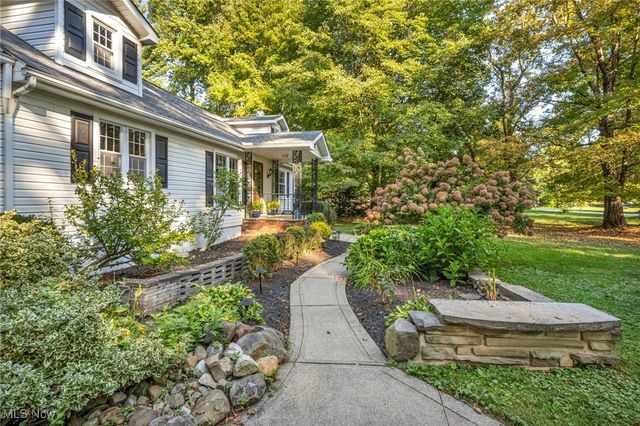 37531 Milann Drive, Willoughby Hills, OH 44094