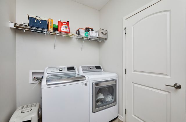 513 SE 15th Street, Grimes, IA 50111