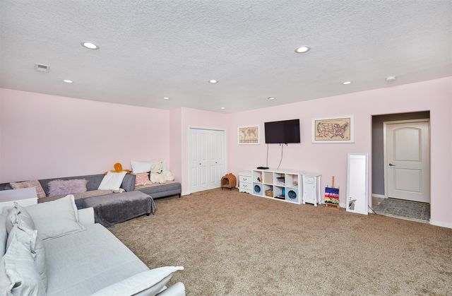 513 SE 15th Street, Grimes, IA 50111