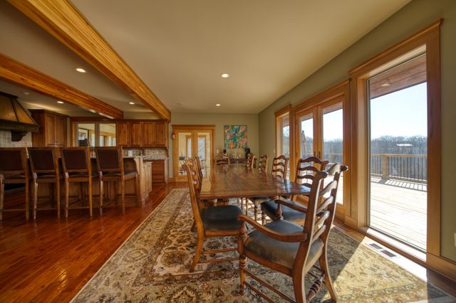 238 Lake Forest Drive, Eureka Springs, AR 72631