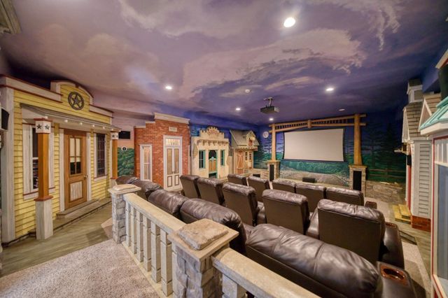 238 Lake Forest Drive, Eureka Springs, AR 72631