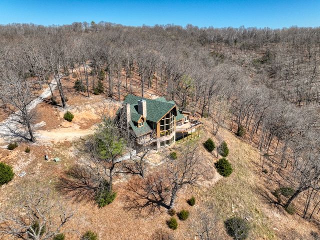 238 Lake Forest Drive, Eureka Springs, AR 72631