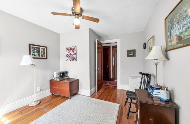 793 Allen St, Springfield, MA 01118