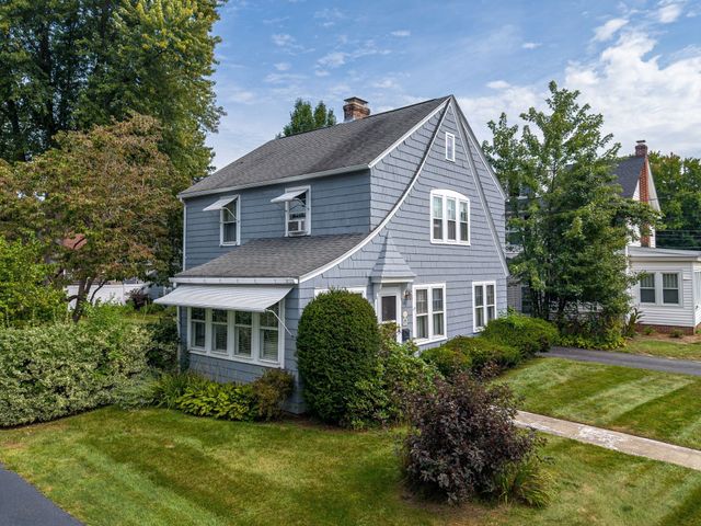 793 Allen St, Springfield, MA 01118