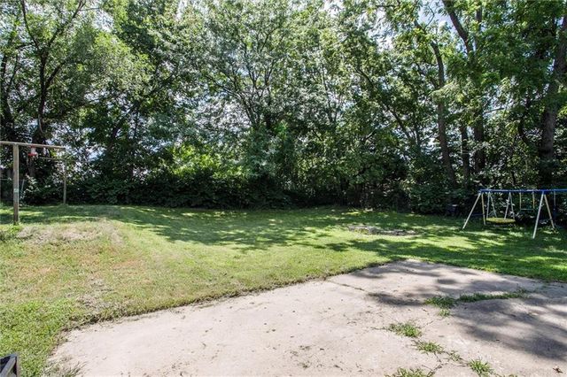 151 Cornell Avenue, Bonner Springs, KS 66012