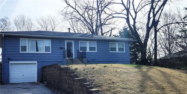 151 Cornell Avenue, Bonner Springs, KS 66012
