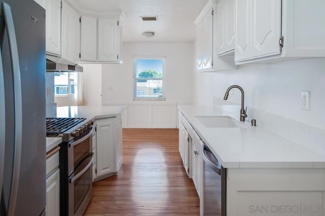 752 Hillsview, El Cajon, CA 92020