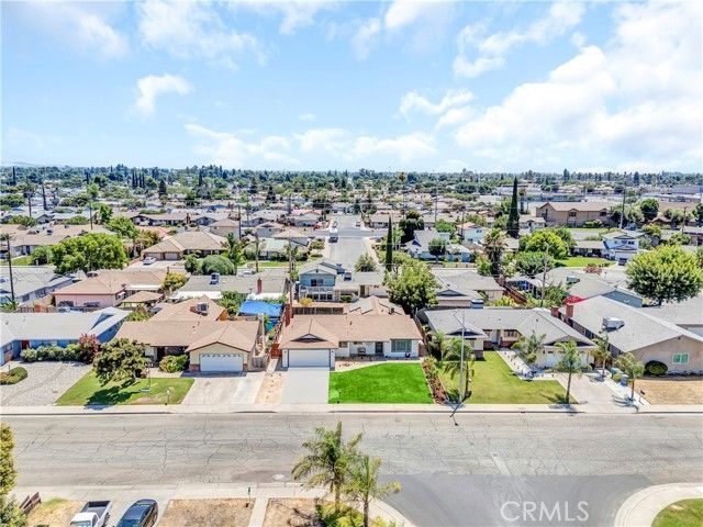 701 Theta Avenue, Porterville, CA 93257