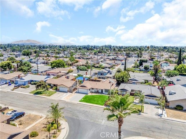 701 Theta Avenue, Porterville, CA 93257