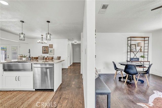 701 Theta Avenue, Porterville, CA 93257