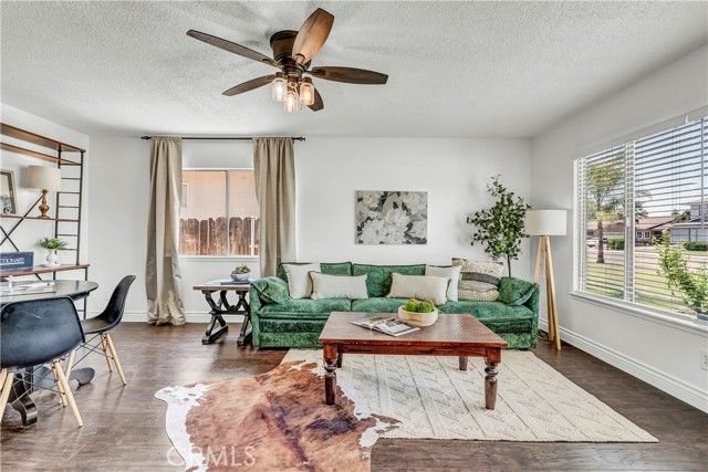 701 Theta Avenue, Porterville, CA 93257