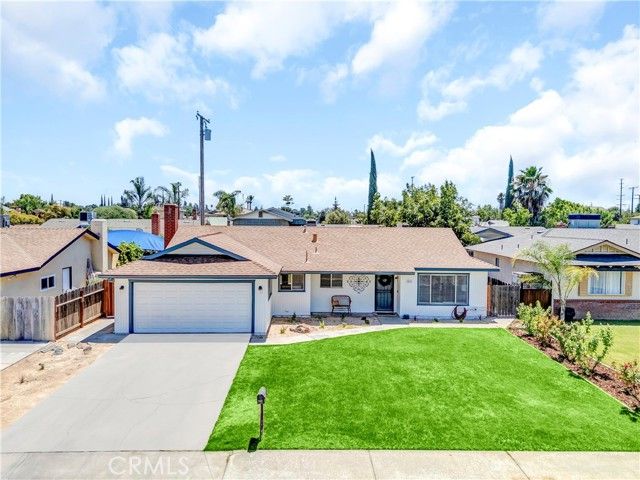 701 Theta Avenue, Porterville, CA 93257