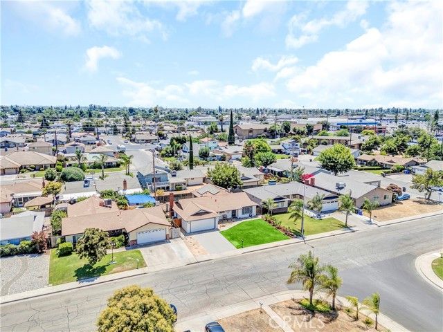 701 Theta Avenue, Porterville, CA 93257