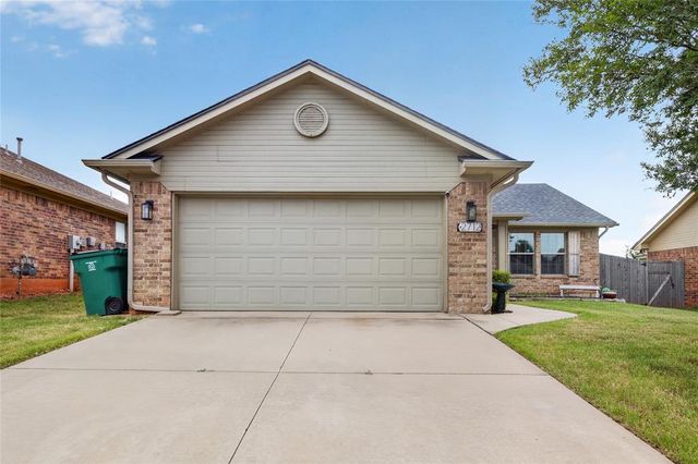 2712 NW 186th Terrace, Edmond, OK 73012