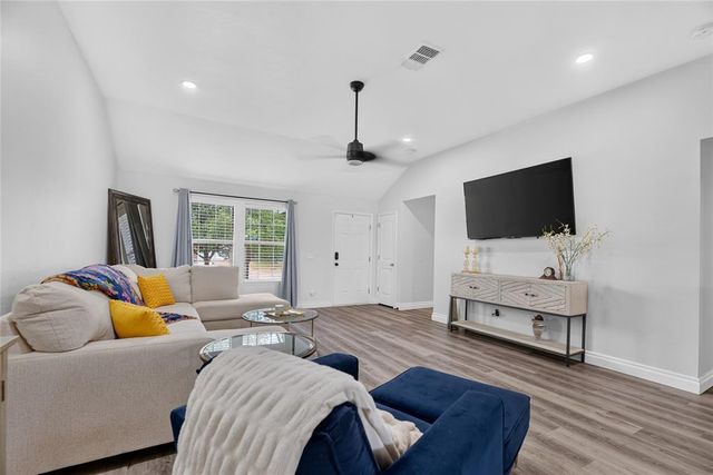 2712 NW 186th Terrace, Edmond, OK 73012