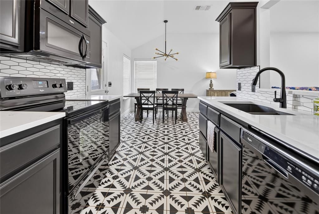 2712 NW 186th Terrace, Edmond, OK 73012