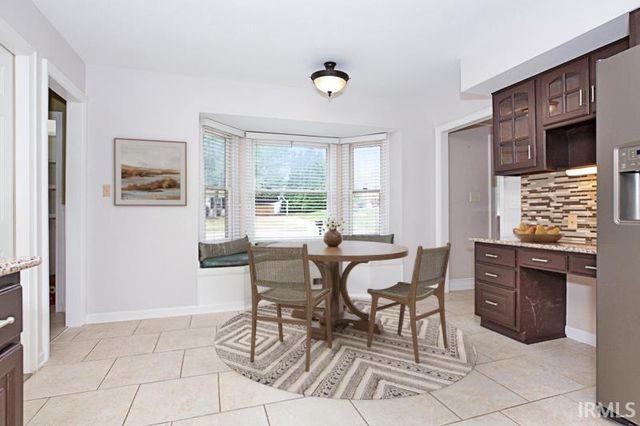 505 Wyndclyff Drive, Evansville, IN 47711