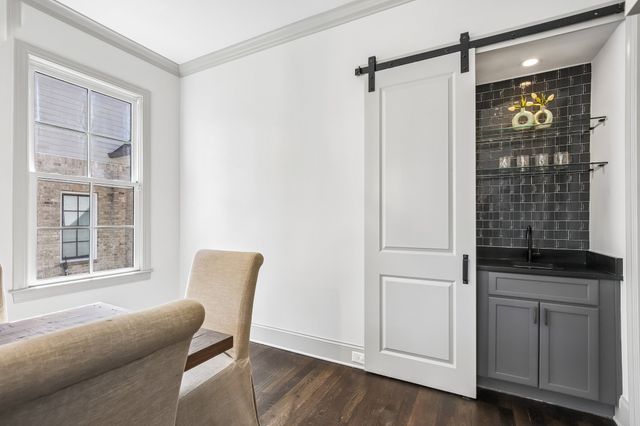 1126 Battery Ln, Nashville, TN 37220