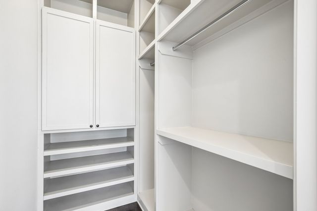 1126 Battery Ln, Nashville, TN 37220