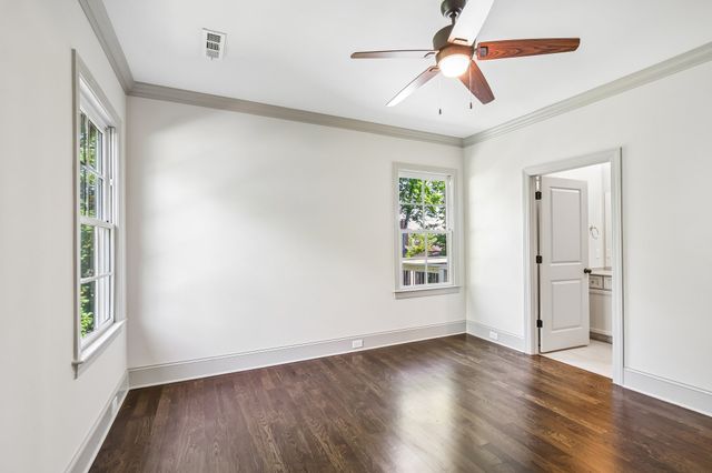 1126 Battery Ln, Nashville, TN 37220