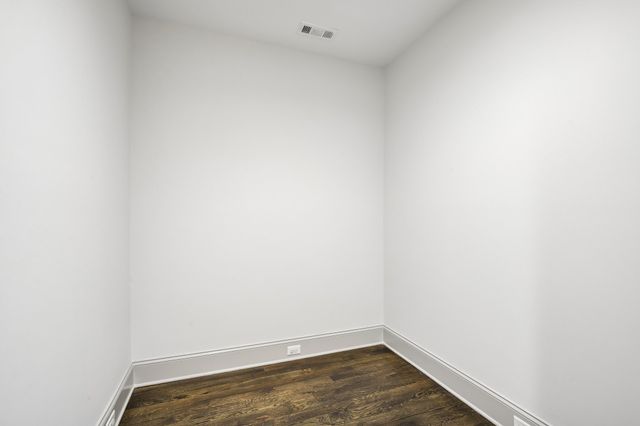 1126 Battery Ln, Nashville, TN 37220