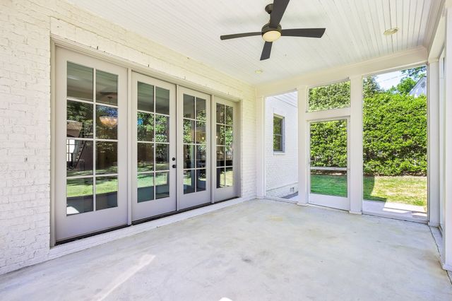 1126 Battery Ln, Nashville, TN 37220