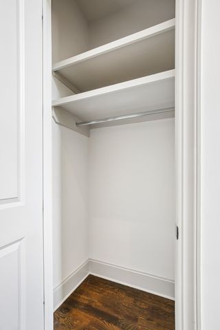 1126 Battery Ln, Nashville, TN 37220