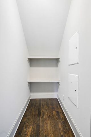 1126 Battery Ln, Nashville, TN 37220