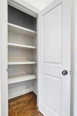 1126 Battery Ln, Nashville, TN 37220