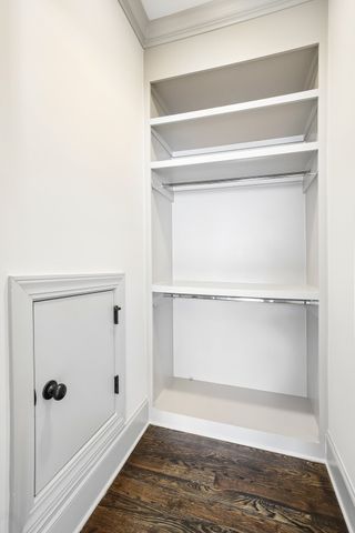 1126 Battery Ln, Nashville, TN 37220