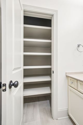 1126 Battery Ln, Nashville, TN 37220