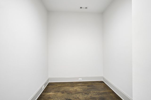 1126 Battery Ln, Nashville, TN 37220