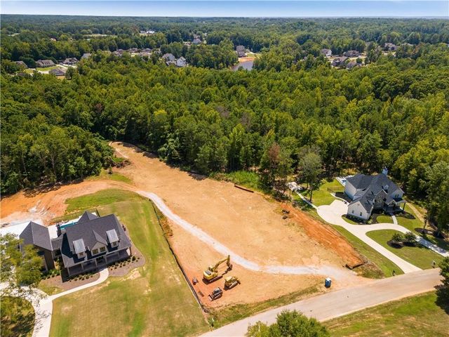 642 Canter Way, Jefferson, GA 30549