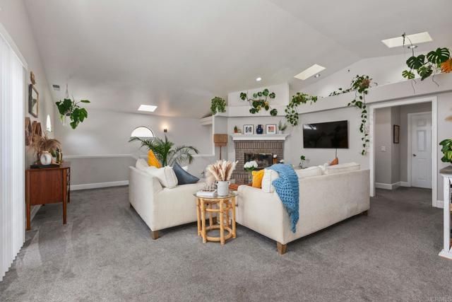 4556 cove Drive, Carlsbad, CA 92008