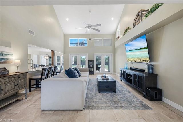 6342 Scott LN, Fort Myers, FL 33966