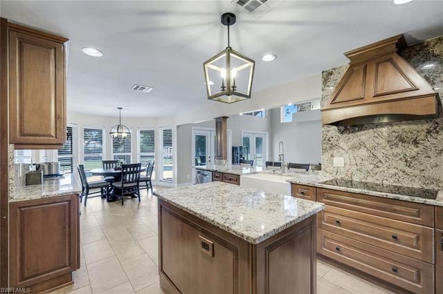 6342 Scott LN, Fort Myers, FL 33966