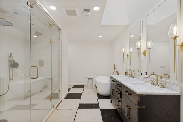 7105 Tophill Circle, Dallas, TX 75248