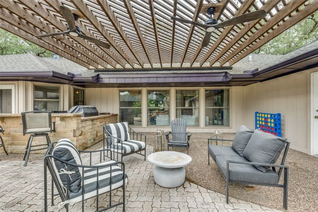7105 Tophill Circle, Dallas, TX 75248