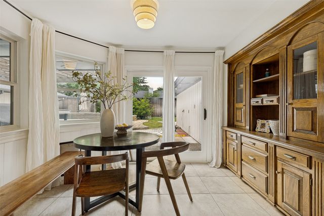 7105 Tophill Circle, Dallas, TX 75248