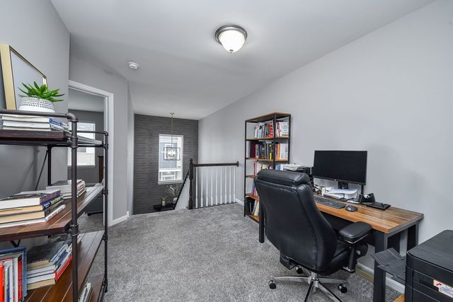 3S602 Everton Drive, Warrenville, IL 60555