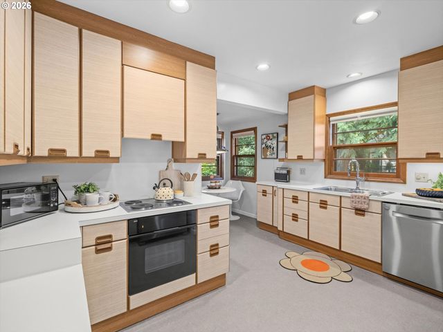 6200 Ne 29TH Ave, Portland, OR 97211