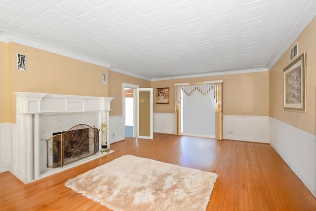 739 Aberdeen Drive, Crete, IL 60417