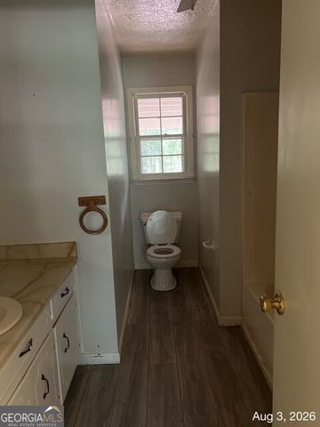 566 Colbert Grove Church Road, Danielsville, GA 30633