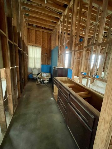 218 Fm 710, Ganado, TX 77962