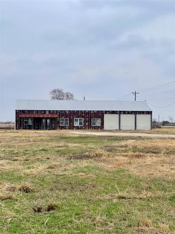 218 Fm 710, Ganado, TX 77962