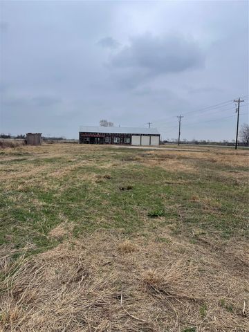 218 Fm 710, Ganado, TX 77962